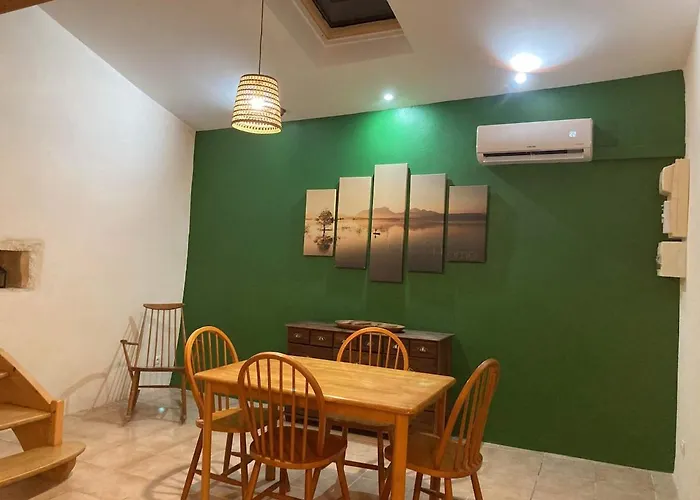 La Maisonnette De La Venelle